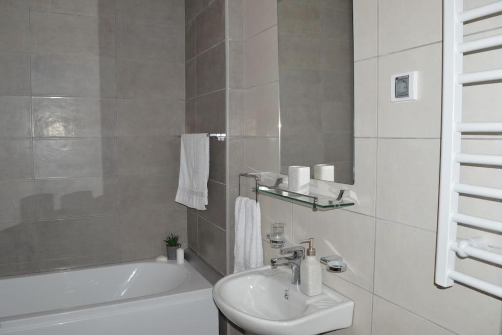 Apartman A&M Tivat Exterior photo