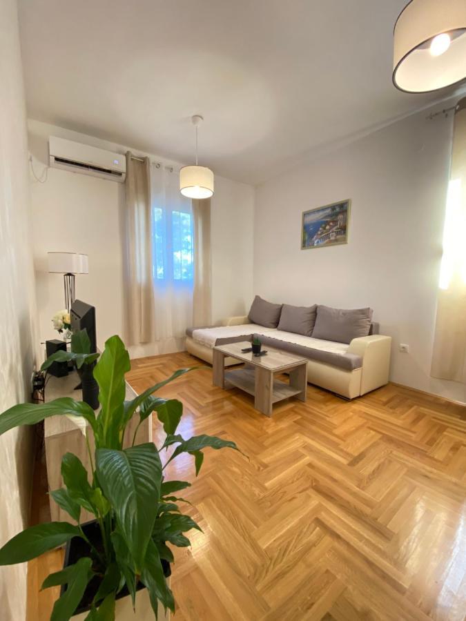 Apartman A&M Tivat Exterior photo